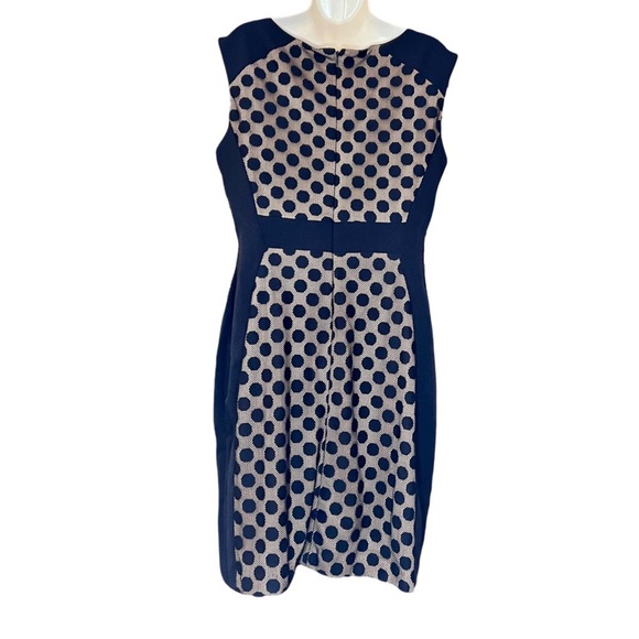 Studio One Dress - Picture 2 of 5